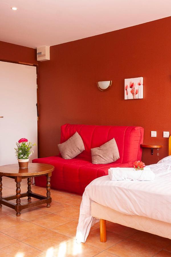 Le Catalan - Hotel Et Appartements Mont-Louis Bagian luar foto